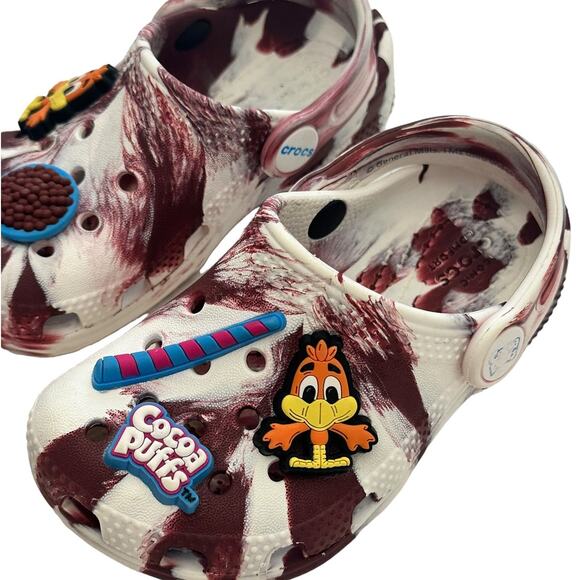 Crocs Classic Clog x Cocoa Puffs Childs Size 7C - Picture 2 of 7